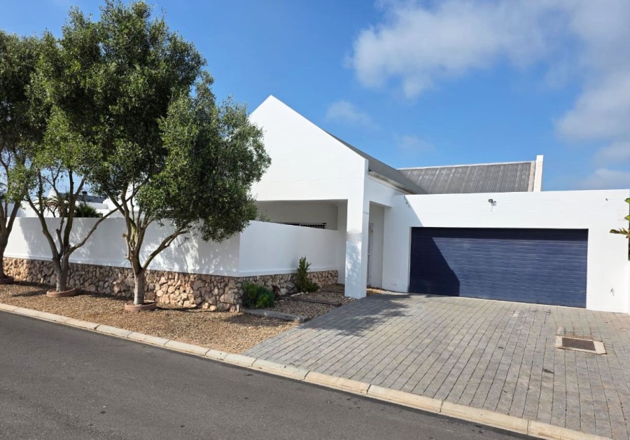 3 Bedroom Property for Sale in Blue Lagoon Western Cape